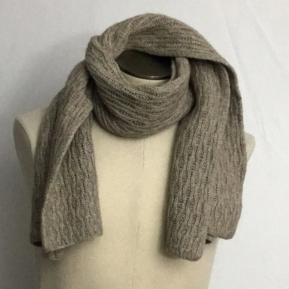 NWOT Zanone Yak and Wool Scarf Oatmeal Beige